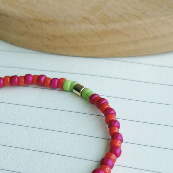 Color Therapy - Roxanne Assoulin Pink Green Beaded Bracelet - Picture 3 of 3